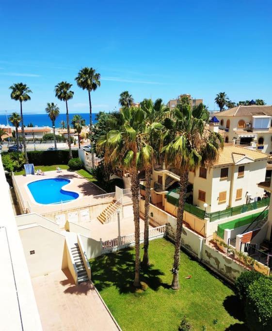 Квартира С Морской Панорамой Torrevieja Zewnętrze zdjęcie